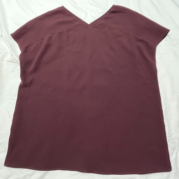 UNIQLO SHORT DOLMAN SLEEVE V NECK CRISS CROSS BACK TOP WOMEN BURGUNDY SIZE XS - Picture 3 of 10
